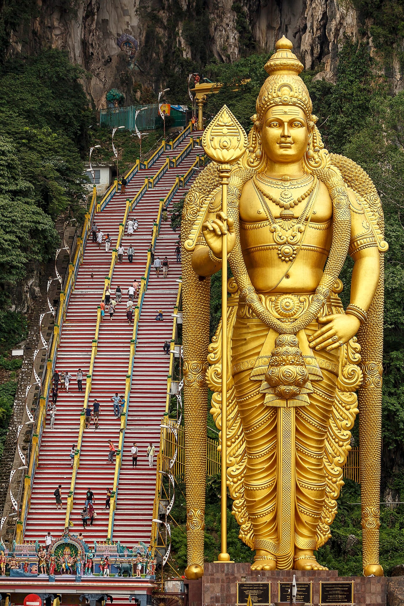 Batu Caves Sri Subramaniar Swamy Temple