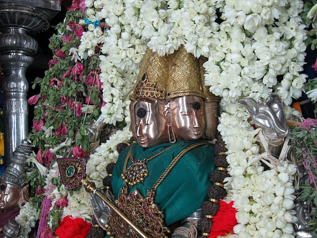 Kunrakudi (Kunnakudi) Shanmuganathar Temple